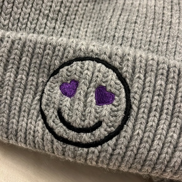 Smiley Face Knit Beanies - OS - Nordstrom set of 6 - Picture 6 of 6